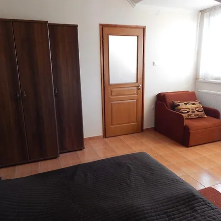 Holiday Wellness Apartman Hajduszoboszlo